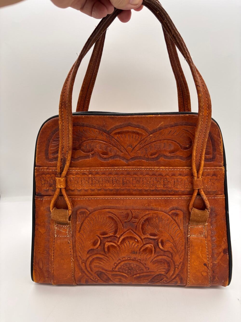 Handmade in Mexico tool, leather camel, brown purse/bag boho
Lagenlook